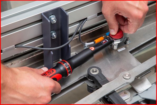 Torque Wrench - 516.1402 KS TOOLS