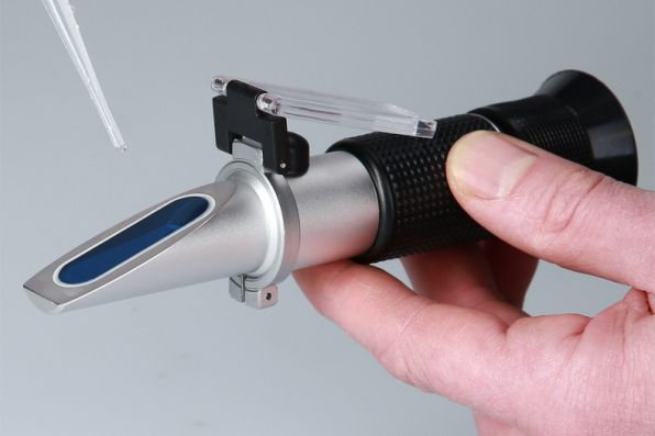 antifrizo-/akum. rūgšties tikrinimo blokas (refraktometras) - BT536010 KS TOOLS