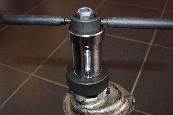 Tool Set, shock absorber piston rod - BT651100 KS TOOLS