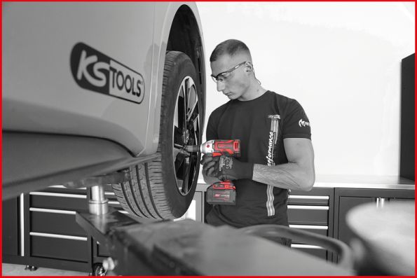 Комплект монтажн. инструмента, ступица колеса / к. подшипник - BT020911 KS TOOLS