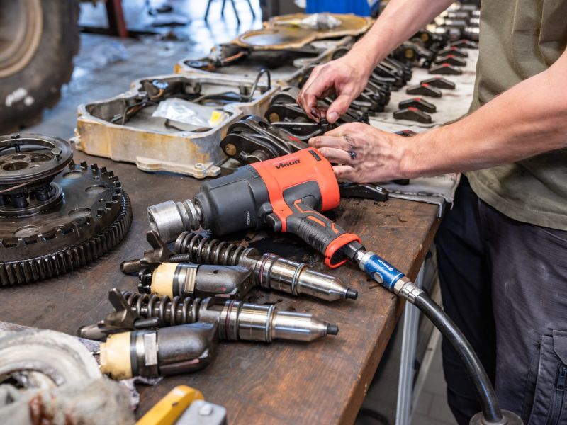 Impact Wrench (compressed air) - V6899N VIGOR