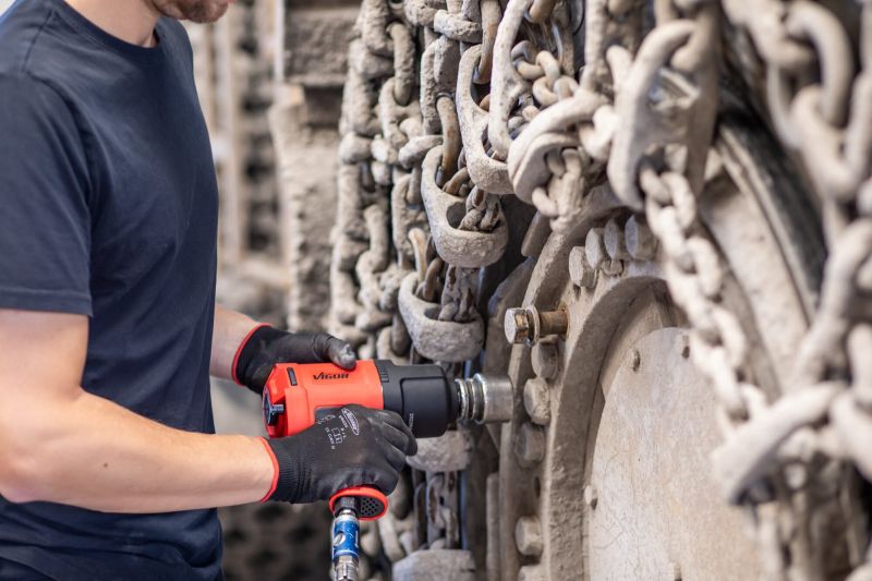 Impact Wrench (compressed air) - V6899N VIGOR