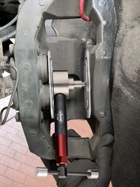 Mounting Tool Set, brake piston - V7132N VIGOR