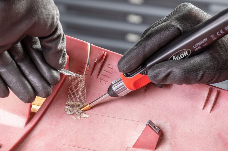 Plastic Repair Set - V3551N VIGOR