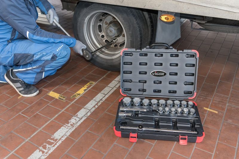 Socket Set - V2318N VIGOR