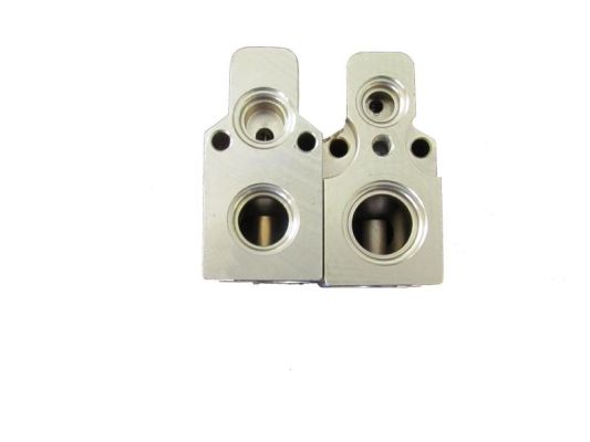Expansion Valve, air conditioning - KTT140003 THERMOTEC