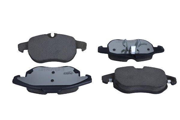 Комплект тормозных колодок, дисковый тормоз - QP0935C QUARO