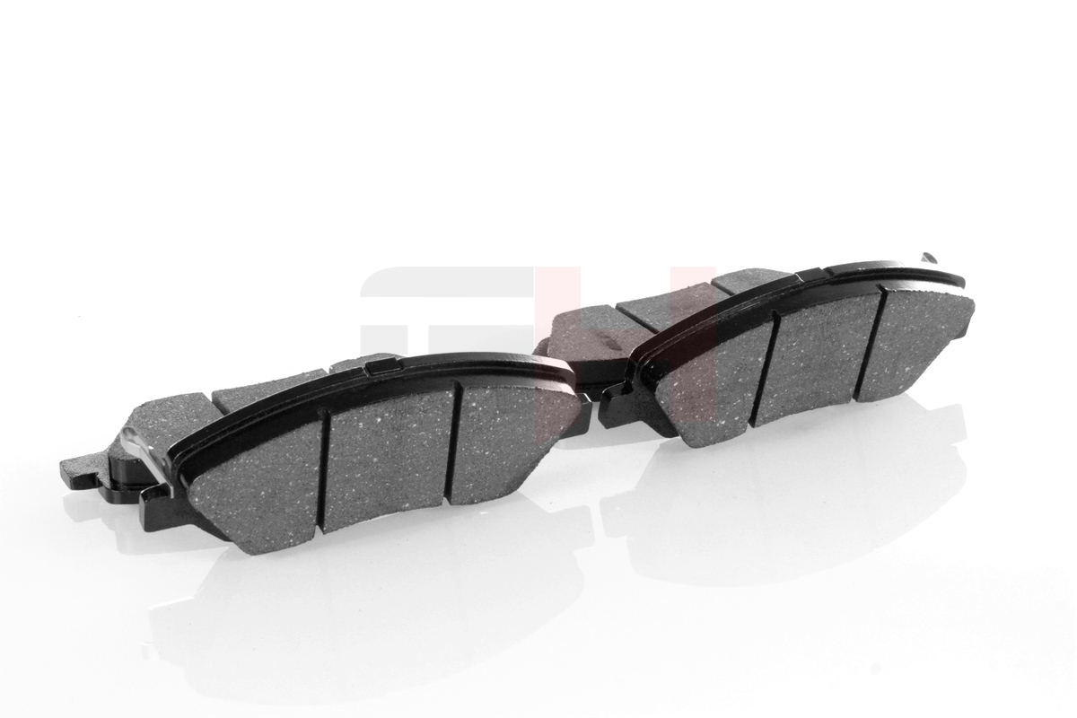Комплект тормозных колодок, дисковый тормоз - GH-411302 GH