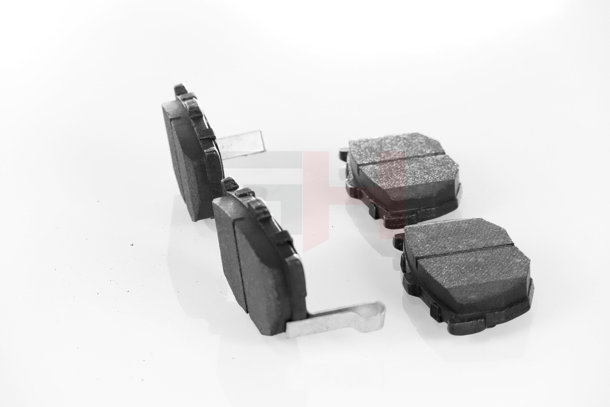 Комплект тормозных колодок, дисковый тормоз - GH-411319 GH