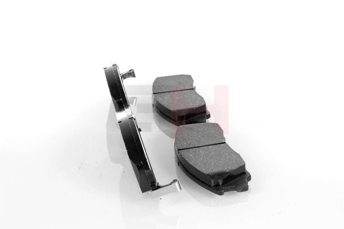 Комплект тормозных колодок, дисковый тормоз - GH-411330 GH