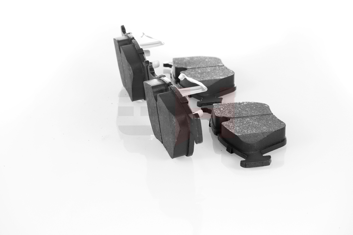 Комплект тормозных колодок, дисковый тормоз - GH-411523 GH
