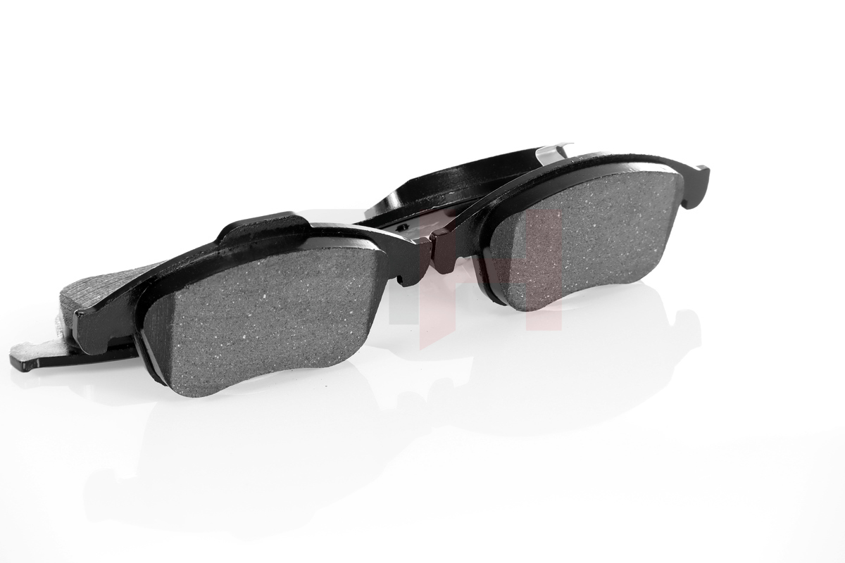 Комплект тормозных колодок, дисковый тормоз - GH-413033 GH
