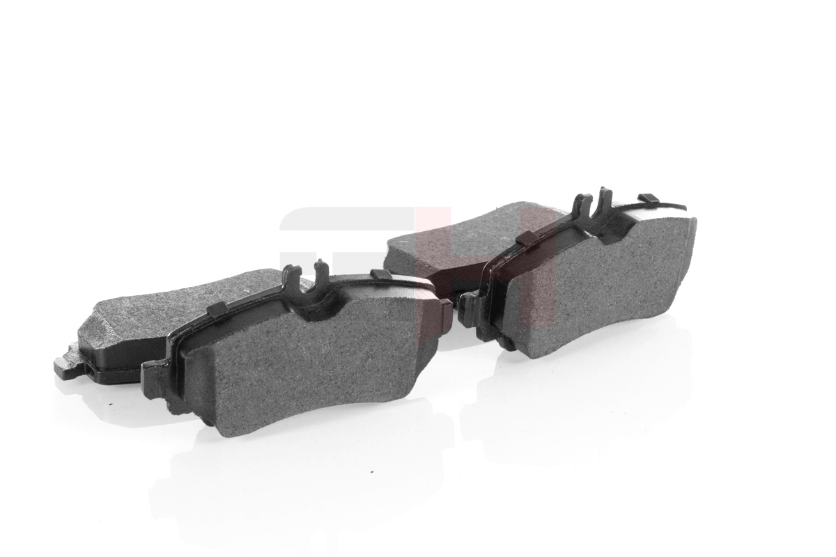 Комплект тормозных колодок, дисковый тормоз - GH-413333 GH