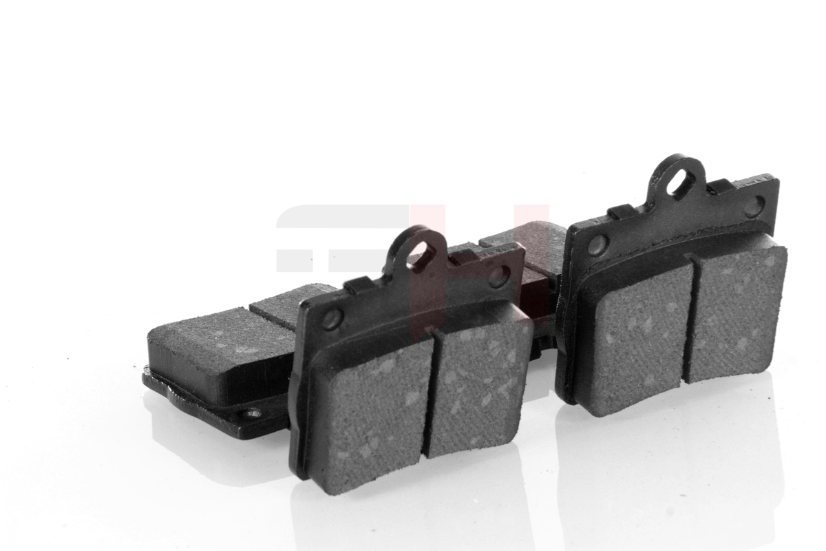 Комплект тормозных колодок, дисковый тормоз - GH-413334 GH