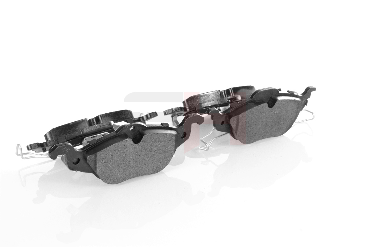 Комплект тормозных колодок, дисковый тормоз - GH-413618 GH