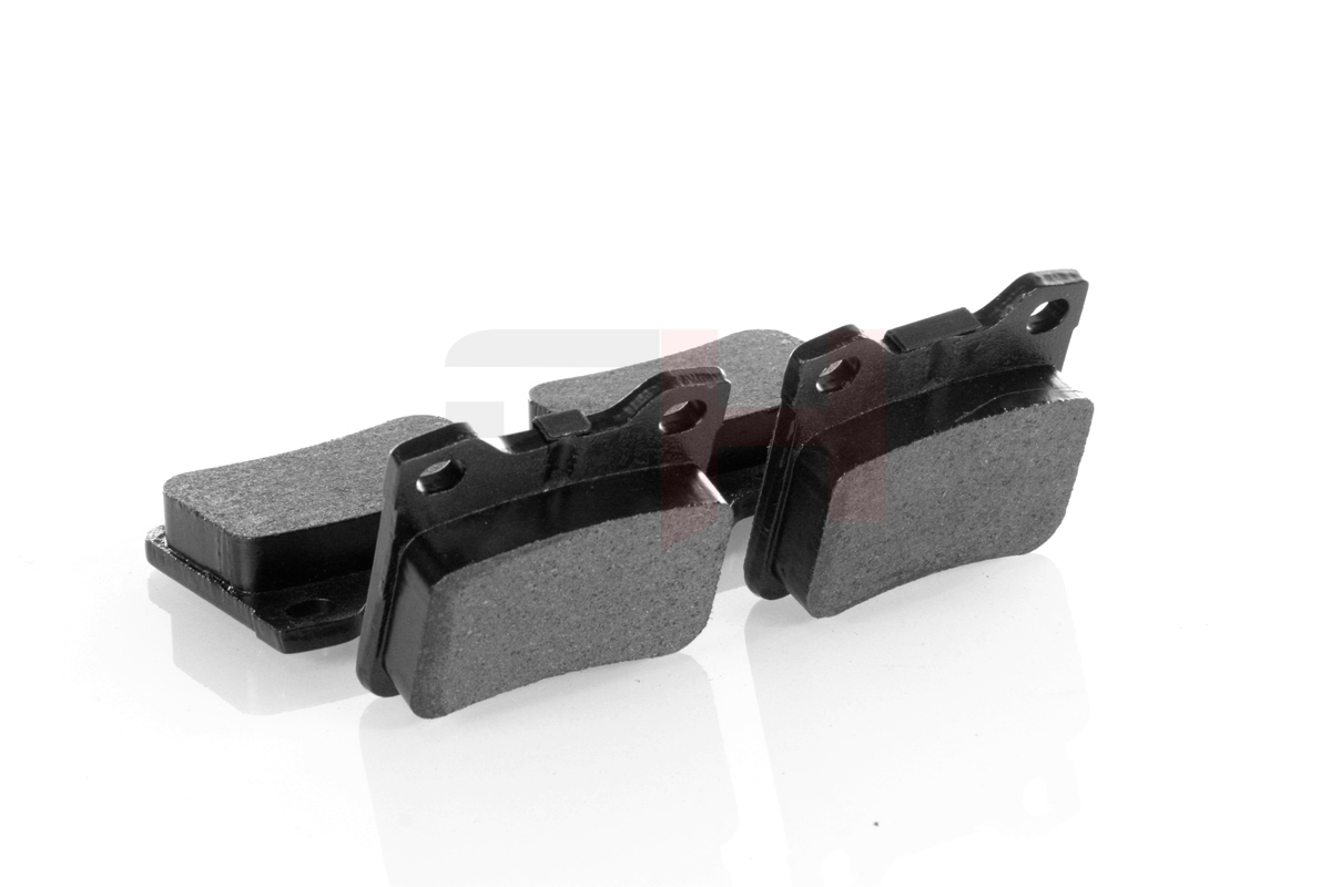 Комплект тормозных колодок, дисковый тормоз - GH-413731 GH