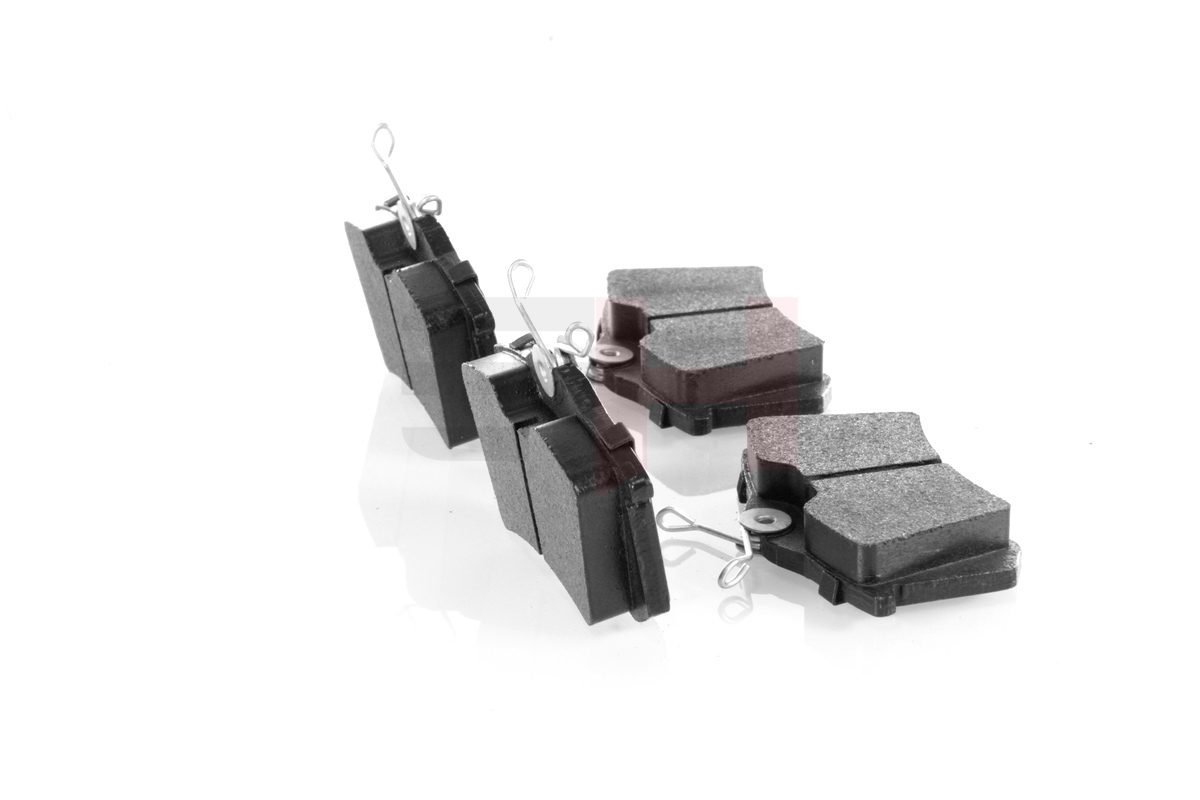 Комплект тормозных колодок, дисковый тормоз - GH-413947 GH
